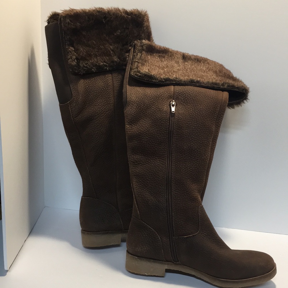 Lucky Brand faux fur trimmed faux leather low heeled brown boot size 5